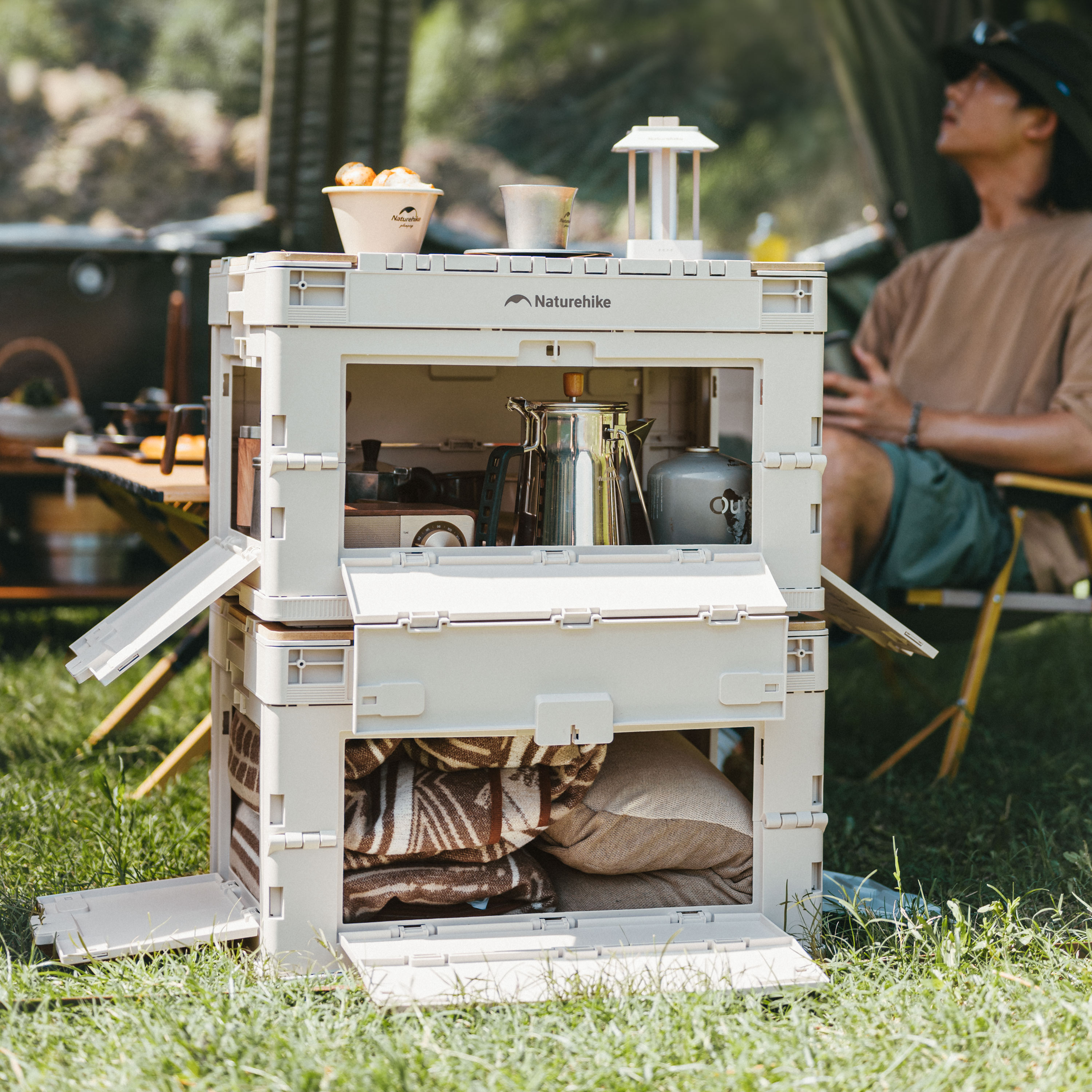 Naturehike skladovací box s doskou 52l - krémový